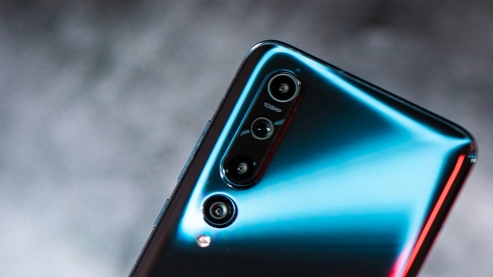 Een Android-smartphone, niet de Xiaomi 18 Pro (archiefbeeld)